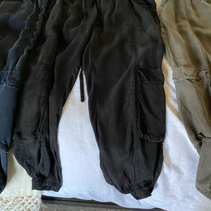 Johnny Was cargo pant in black XL. Excellent condition